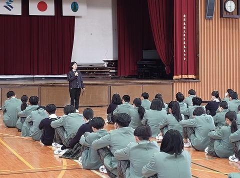 学年別朝礼