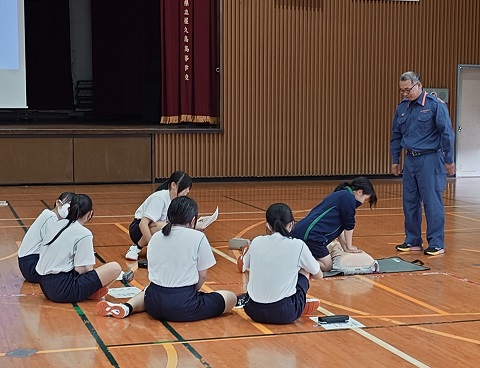 心肺蘇生訓練１