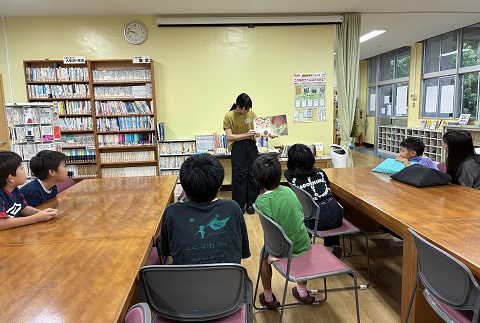 読み聞かせ